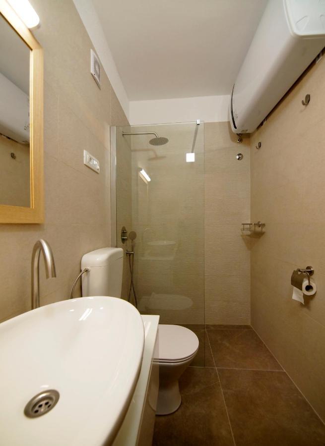Three-room Near The Beach-zen Appartamento Brna