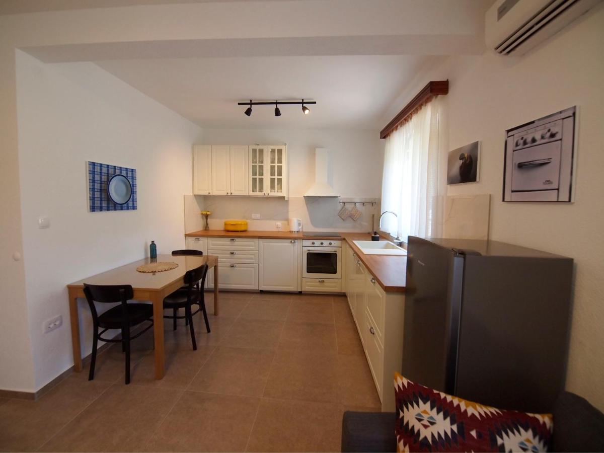 Appartement Three-room Near The Beach-zen