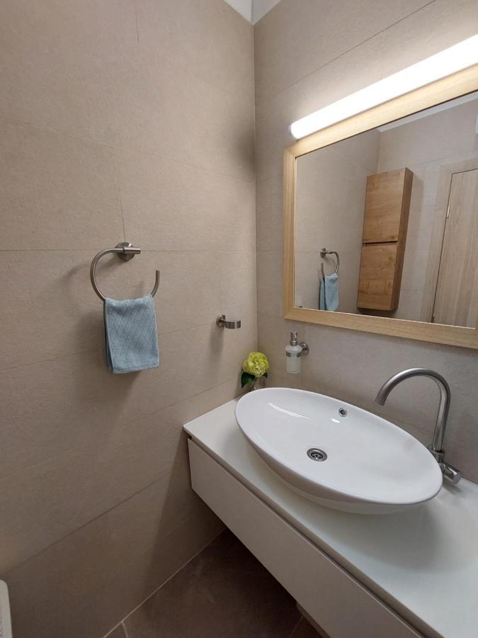 Three-room Near The Beach-zen Appartamento *